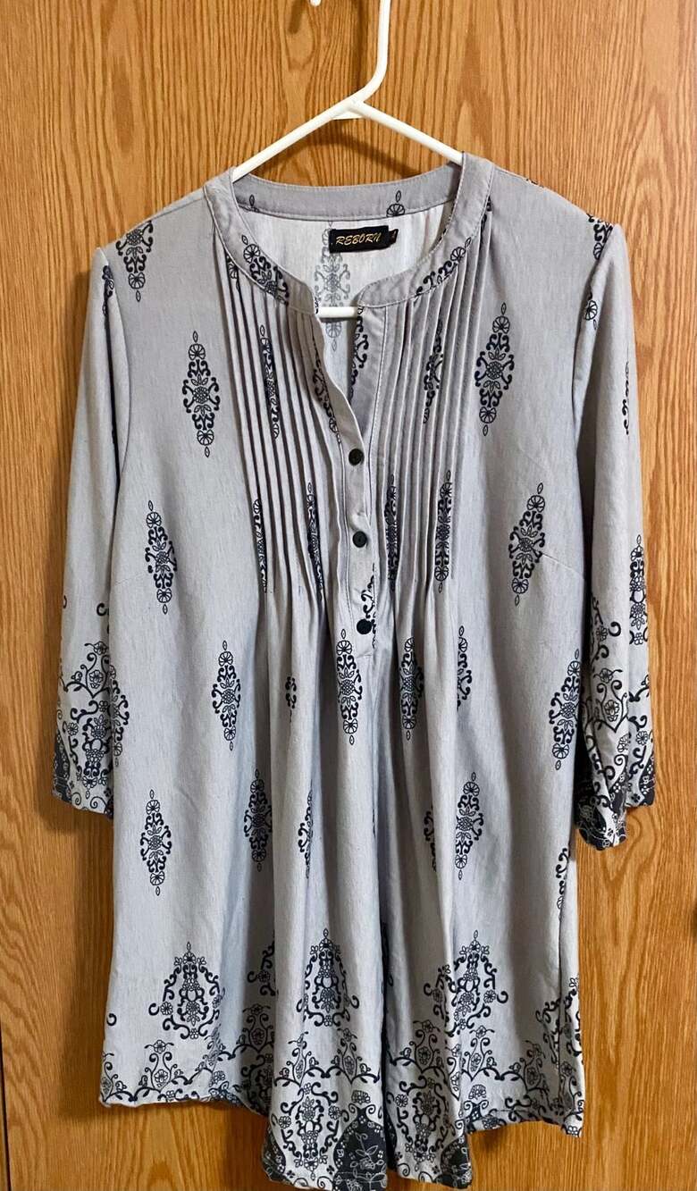 Reborn Tunic Dress Size XL Grey Black Ornate Print Pleated Button